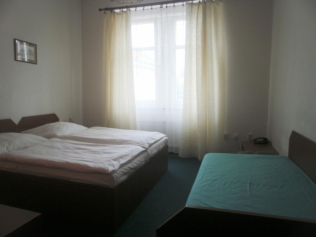Hotel U Sladku Prag Zimmer foto