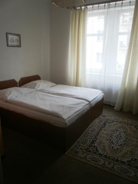 Hotel U Sladku Prag Zimmer foto